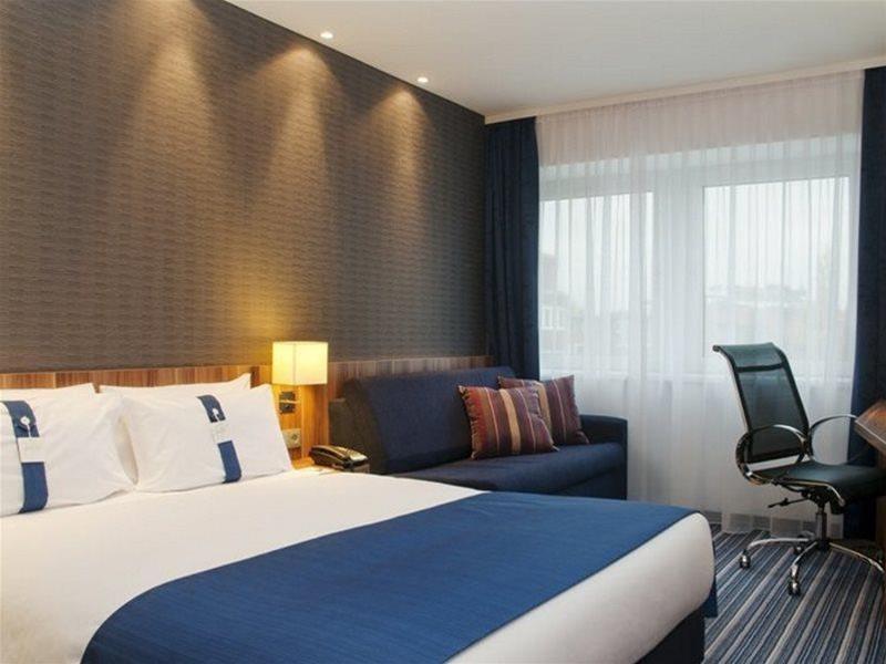 Premier Inn Hamburg City Alster Dış mekan fotoğraf